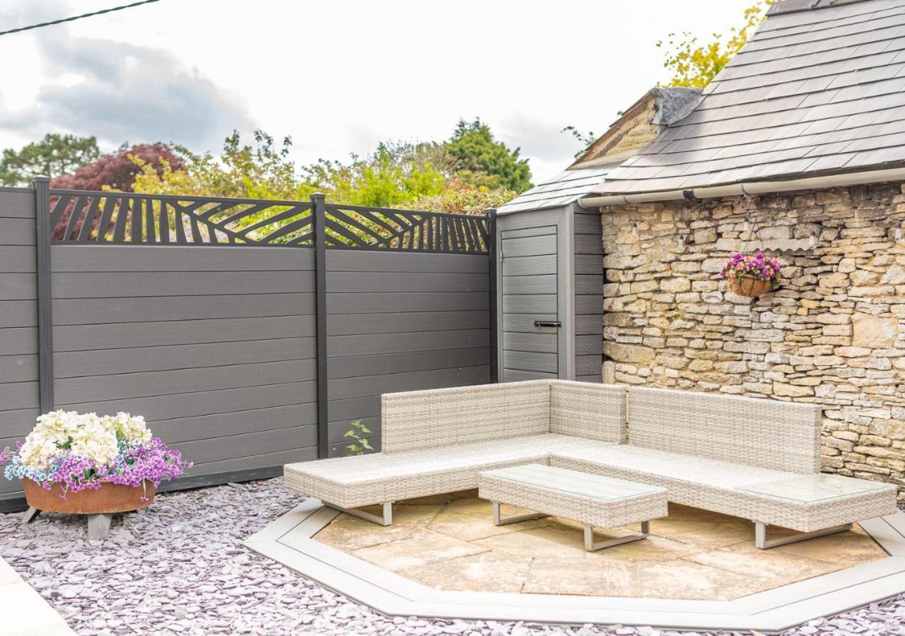 Villa Maple Rose - 2 Bed With Garden In Minchinhampton! Extérieur photo